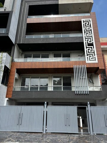 4 BHK Builder Floor – Exterior View View at Sushant Lok I - for Sale