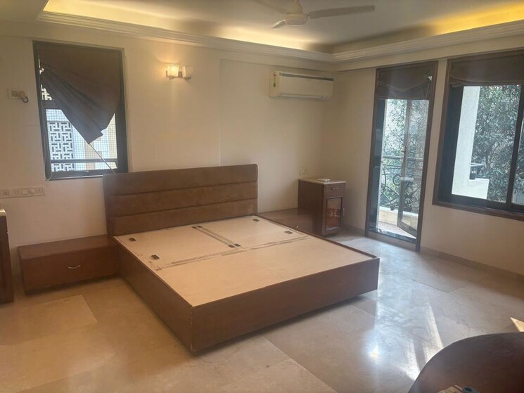 Living Room, satguru-simran-apartment 3 Bedroom 1800 Sq.Ft. Apartment In Bandra West Mumbai 9789264