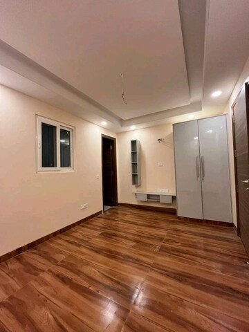 Room in 4 BHK Builder Floor at Chattarpur – for Rent