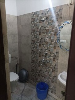 2 BHK Apartment For Rent in Danda Dhoran