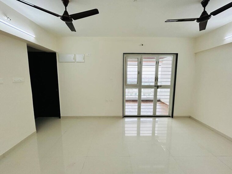 Room, basil-mondale 2 Bedroom 751 Sq.Ft. Apartment In Mundhwa Pune 9789488