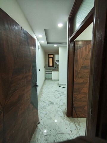 Building Lobby in 2 BHK Builder Floor at Govindpuri – for Sale