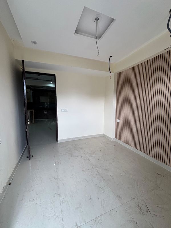 2 BHK 800 Sq.Ft. Builder Floor in Samridhi Luxury Homes