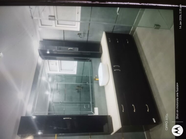 Kitchen, jasola vihar 4 Bedroom 300 Sq.Yd. Apartment In Jasola Vihar Delhi 9789609