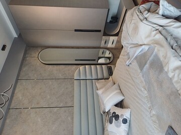 Furnished Amenities in 1 BHK Apartment at Shanti Tower Prabhadevi, Prabhadevi – for Sale