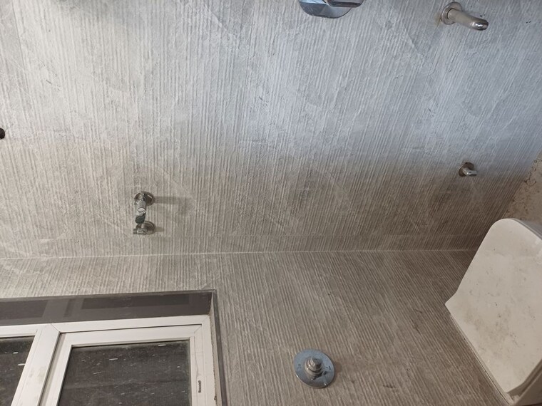 Bathroom, shanti-tower-prabhadevi 1 Bedroom 400 Sq.Ft. Apartment In Prabhadevi Mumbai 9789708