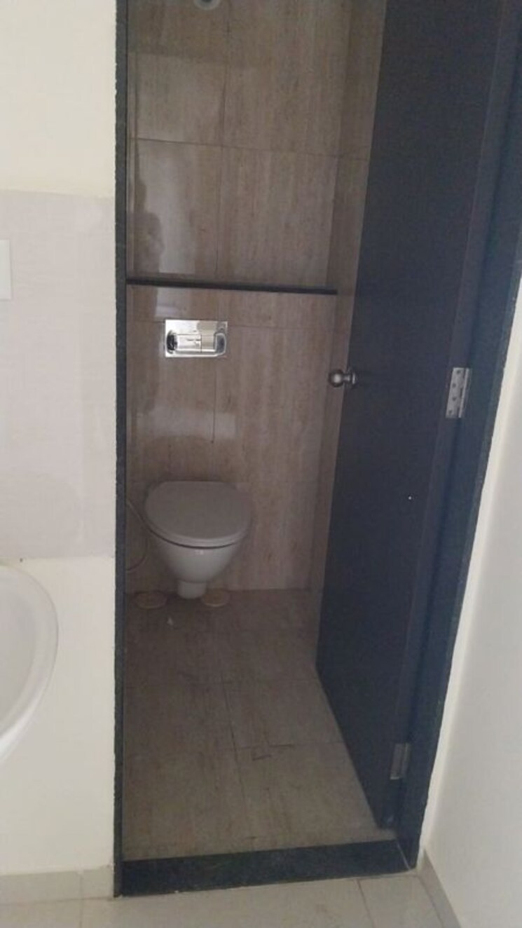 Bathroom, kolte-patil-life-republic 1 Bedroom 450 Sq.Ft. Apartment In Hinjewadi Pune 9789704