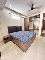 1 Rk  692 Sq.Ft. Builder Floor in Sector 24