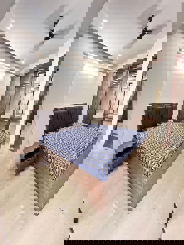 1 RkBuilder Floor For Rent in Sector 24