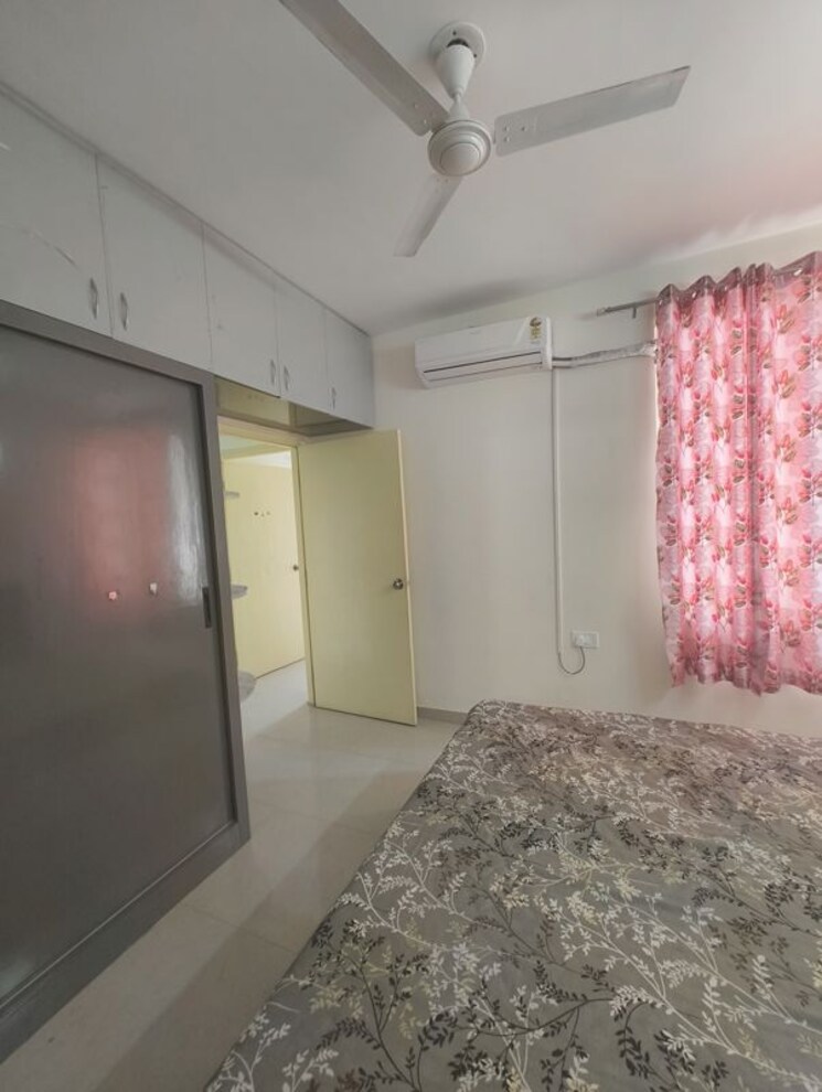 Room, shree-vardhman-green-court 2 Bedroom 700 Sq.Ft. Apartment In Sector 90 Gurgaon 9790061