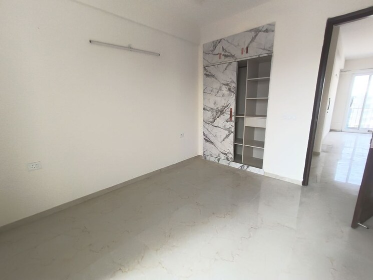 Room, smart-world-gems 3 Bedroom 1423 Sq.Ft. Apartment In Sector 89 Gurgaon 9477173