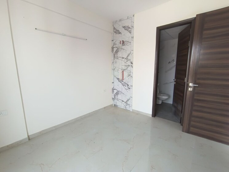 Room, smart-world-gems 3 Bedroom 1423 Sq.Ft. Apartment In Sector 89 Gurgaon 9477173