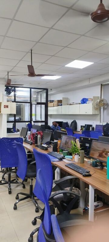 Team Area in  Office Space at Kalpataru Plaza, Malad West – for Rent