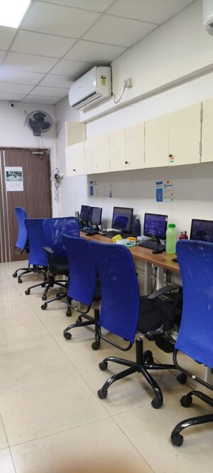  Office Space For Rent in Kalpataru Plaza, Malad West