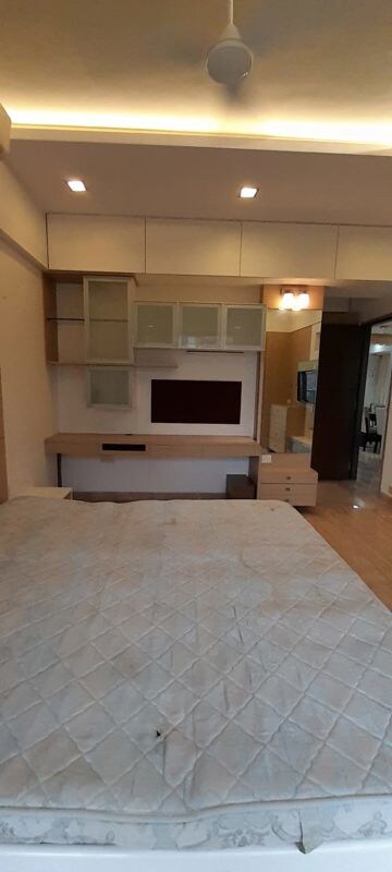 Bedroom in 3 BHK Apartment at Anand Ashram, Khar West – for Rent