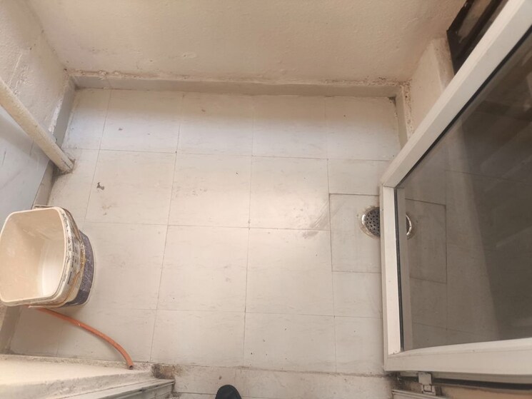 Bathroom, sree-nilayam-qutubullapur 2 Bedroom 950 Sq.Ft. Apartment In Qutubullapur Hyderabad 9790096