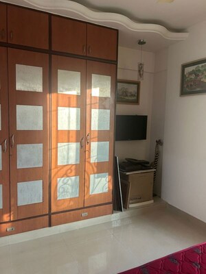 Room in 2 BHK Apartment at Lake Home, Powai – for Rent