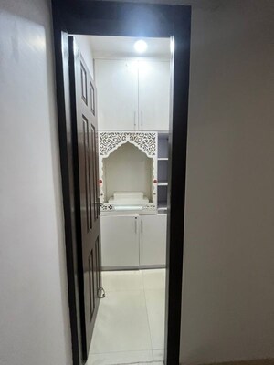 Building Lobby in 3 BHK Apartment at Prateek Stylome, Sector 45 – for Rent