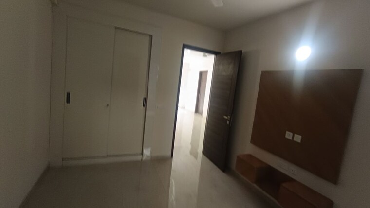 undefined, smart-world-gems 3 Bedroom 1550 Sq.Ft. Apartment In Sector 89 Gurgaon 9790144