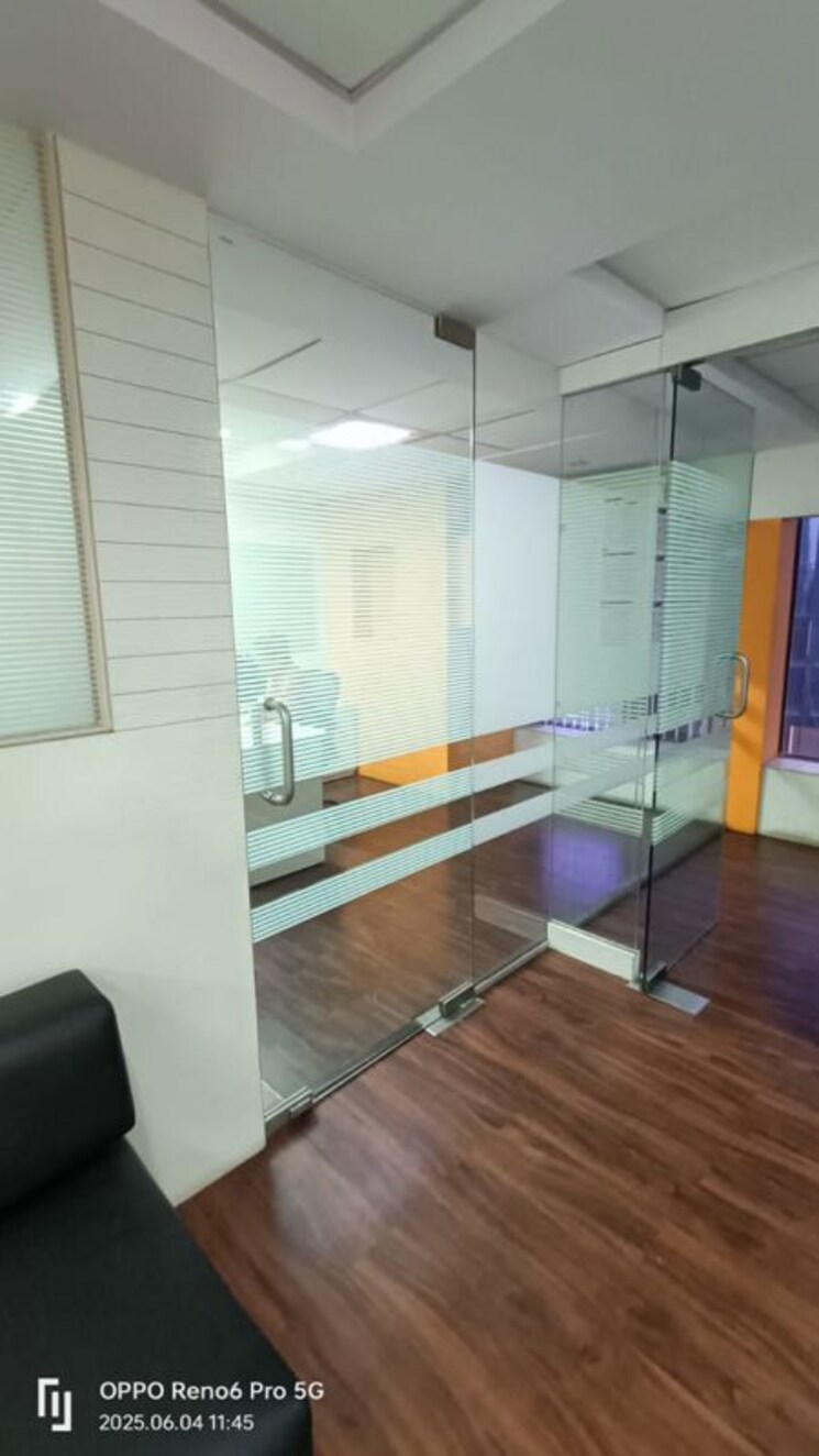 Team Area, kanakia-boomerang Commercial Office Space 480 Sq.Ft. In Powai Mumbai 9790258