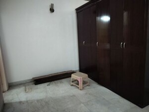 Room in 3.5 BHK Apartment at Eldeco Ananda, Sector 48 – for Rent