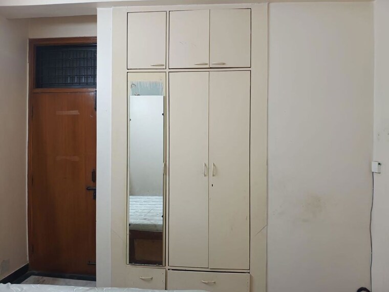 undefined, rwa-apartments-sector-41 3 Bedroom 1700 Sq.Ft. Independent House In Sector 41 Noida 9790345