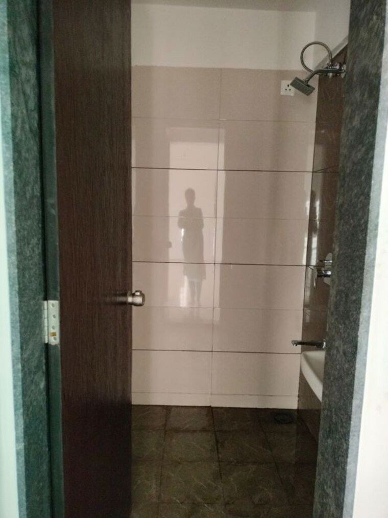 Bathroom, baner 1 Bedroom 650 Sq.Ft. Apartment In Baner Pune 9790346