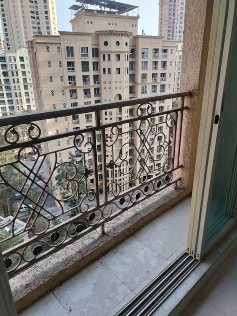 Balcony, hiranandani-bloomingdale 3 Bedroom 1025 Sq.Ft. Apartment In Ghodbunder Road Thane 9790349