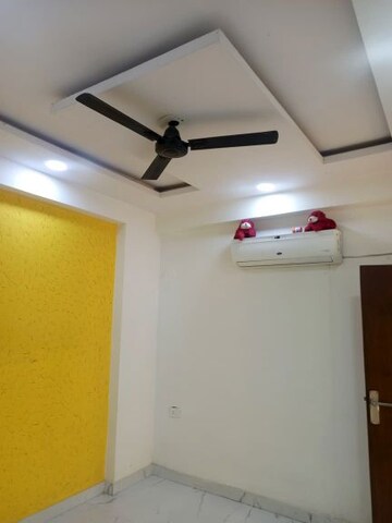 Furnished Amenities in 3 BHK Builder Floor at Sai Homes Sector 49, Sector 49 – for Rent