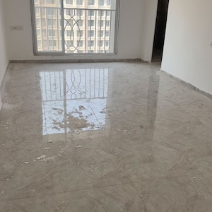 Room in 2 BHK Apartment at Shraddha Privilege, Vikhroli East – for Sale