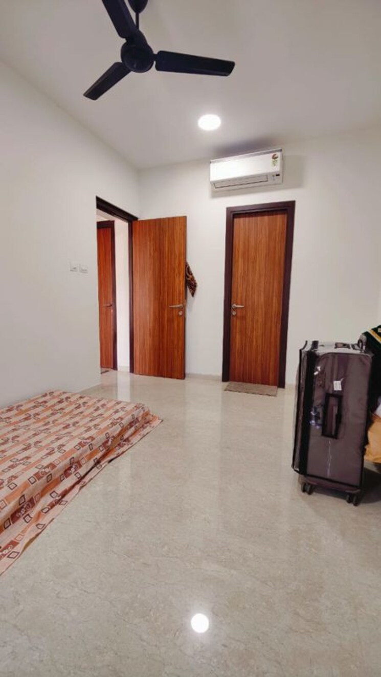 Room, shapoorji-pallonji-vicinia 2 Bedroom 670 Sq.Ft. Apartment In Powai Mumbai 9790382