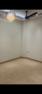 2 BHK + Pooja Room 850 Sq.Ft. Builder Floor in Lajpat Nagar 4