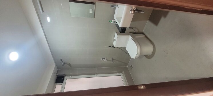 Bathroom, one-indiabulls-thane-1 1 Bedroom 494 Sq.Ft. Apartment In Pokhran Road No One Thane 9790727