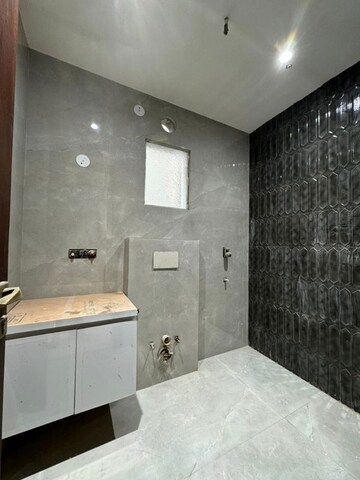 Kitchen in 3 BHK Villa at Connaught Place – for Rent