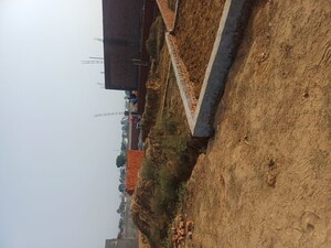  Plot For Sale in Nacholi