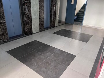 Lift in 3 BHK Apartment at Gaur Sportswood, Sector 79 – for Sale