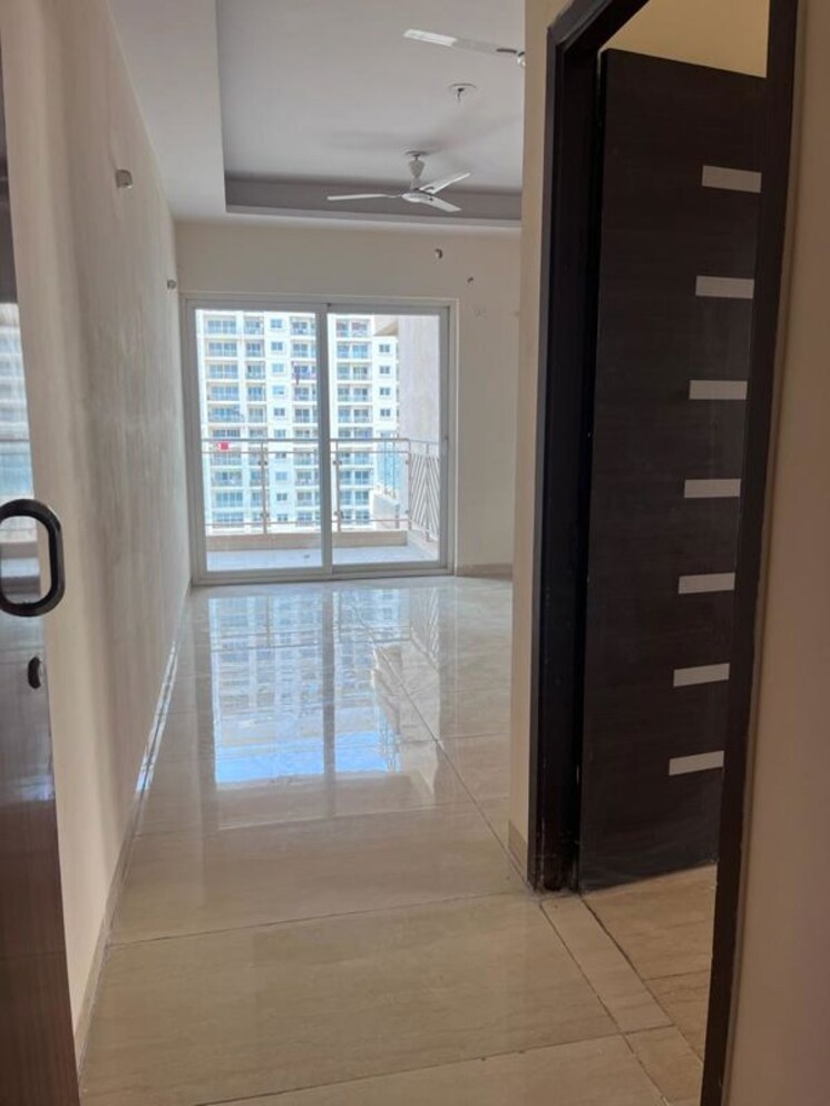 Room, gaur-sportswood 3 Bedroom 1690 Sq.Ft. Apartment In Sector 79 Noida 9790620