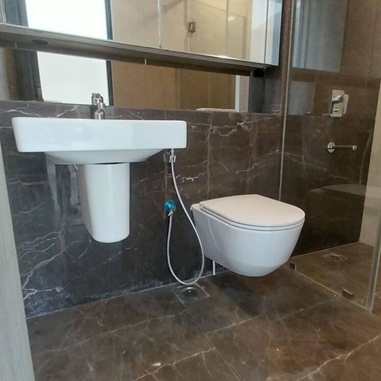 Bathroom, lodha-the-park 3 Bedroom 1480 Sq.Ft. Apartment In Century Mills Mumbai 9790916