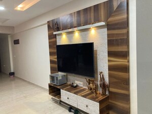 Living Room in 3 BHK Apartment at Bhatagaon – for Rent