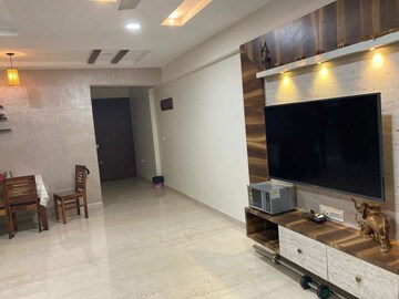 Living Room in 3 BHK Apartment at Bhatagaon – for Rent