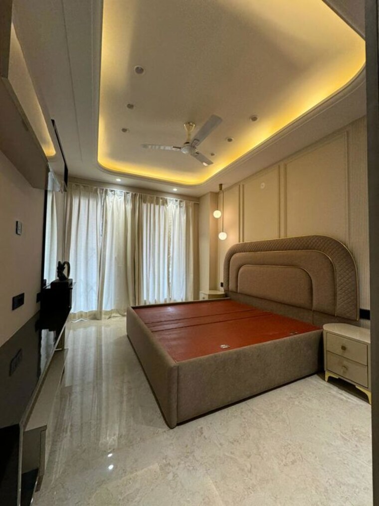 Bedroom, connaught place 2 Bedroom 2741 Sq.Ft. Villa In Connaught Place Delhi 9790766