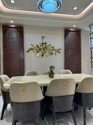 Team Area in 2 BHK Villa at Connaught Place – for Rent