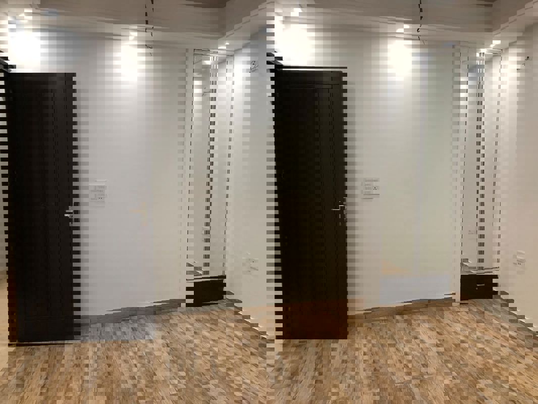 3 BHK Builder Floor For Sale in Mansarovar