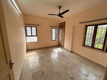 Room in 2 BHK Apartment at Shankar Nagar – for Rent