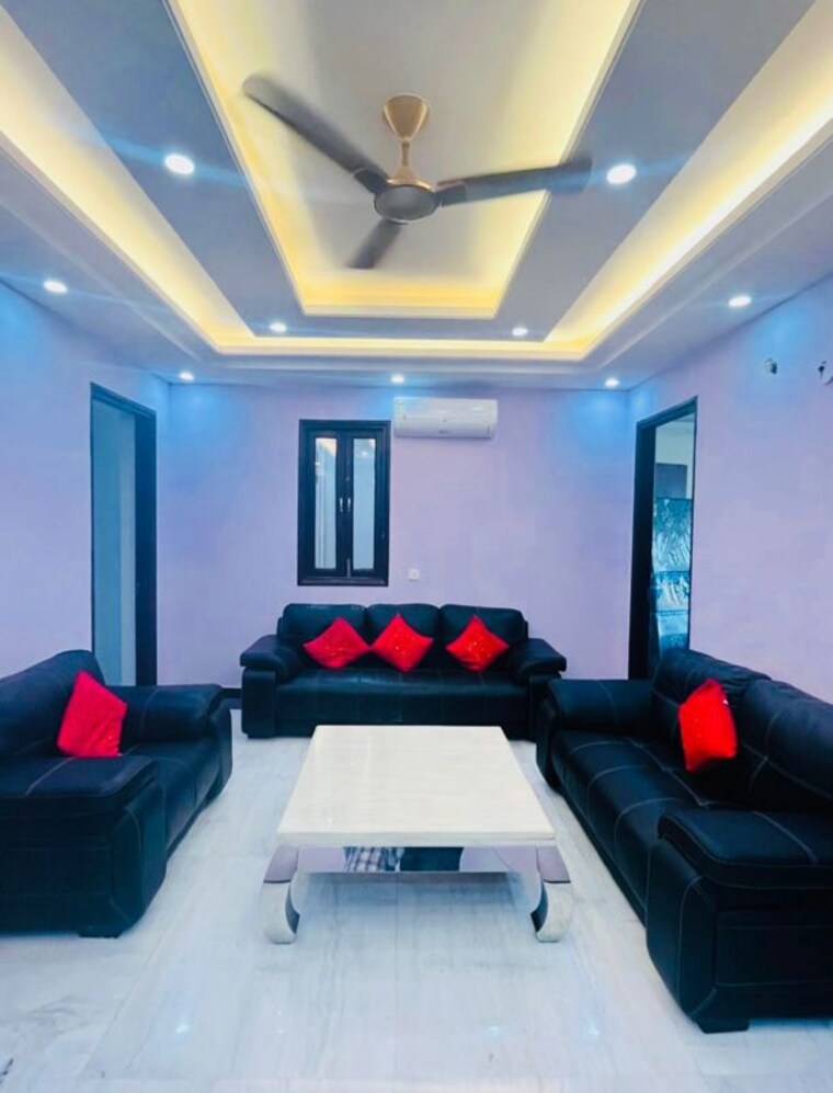 Living Room, sushant lok i 3 Bedroom 1800 Sq.Ft. Builder Floor In Sushant Lok I Gurgaon 9790801