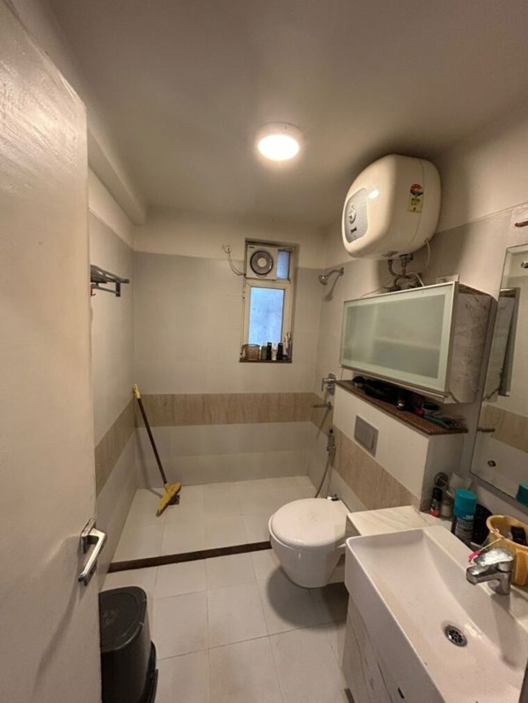 Team Area, m3m-marina 2 Bedroom 1330 Sq.Ft. Apartment In Sector 68 Gurgaon 9790981