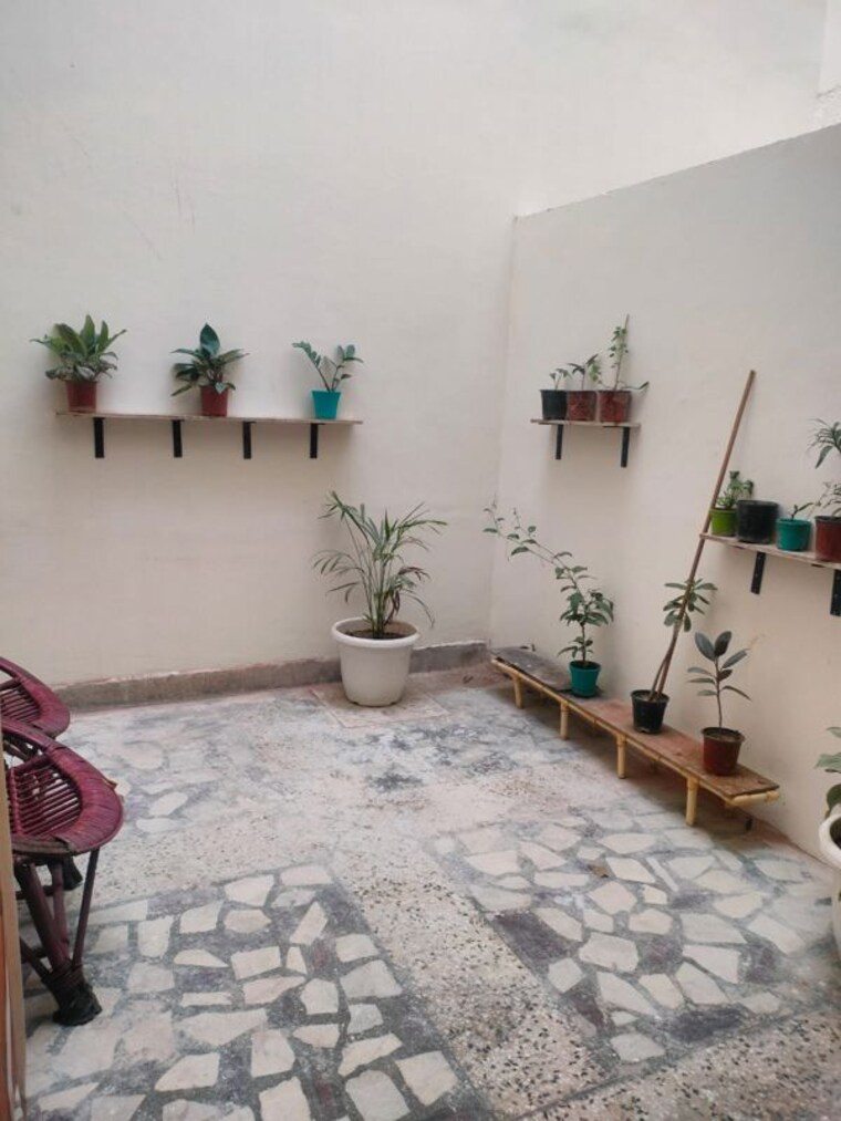 Living Room, sector 14 2 Bedroom 1428 Sq.Ft. Independent House In Sector 14 Gurgaon 9790957