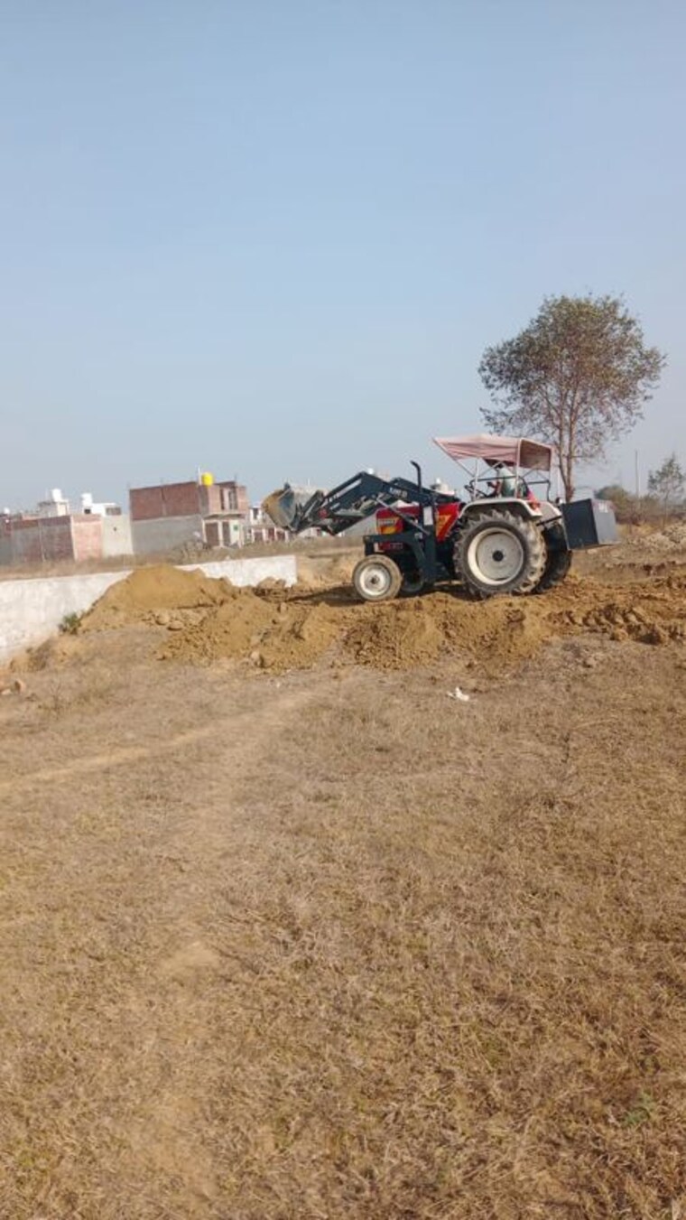 undefined, sector 12  277 Sq.Yd. Plot In Sector 12 Noida 9791057