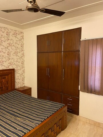 Bedroom in 3 BHK Apartment at Sector 6 Dwarka – for Rent