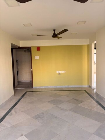 Living Room in 2 BHK Apartment at Pushpanjali Apartment Prabhadevi, Prabhadevi – for Rent